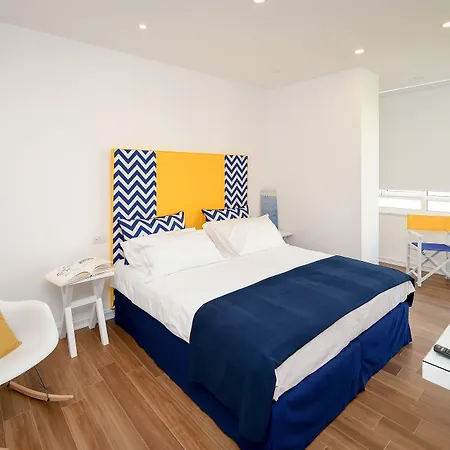 Casa Pantone Guest house