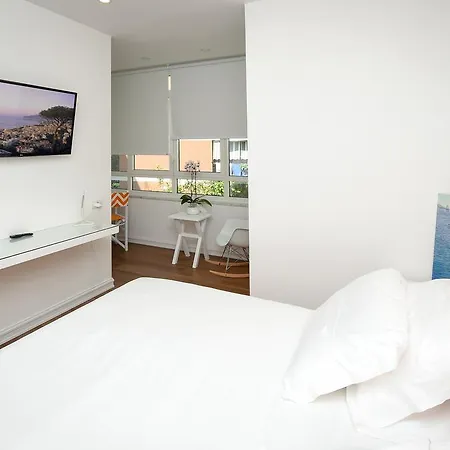 招待所 Casa Pantone 4*
