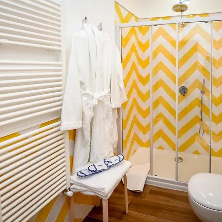 Konukevi Casa Pantone