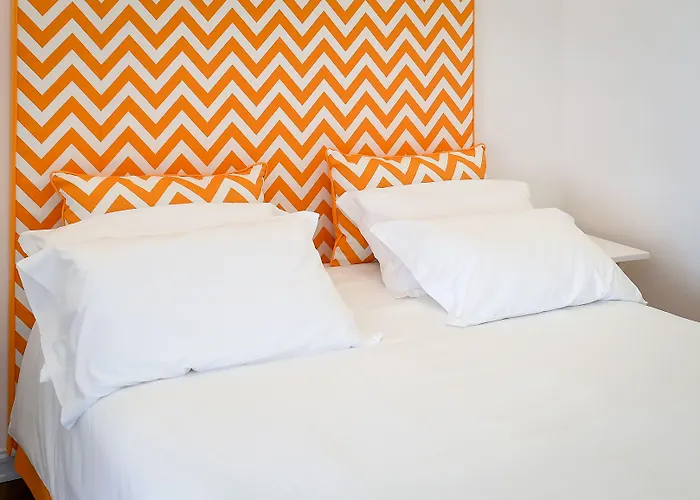 Konukevi Casa Pantone 4*